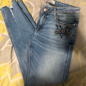 Zara Basic Denim Embroidered  Skinny Jeans